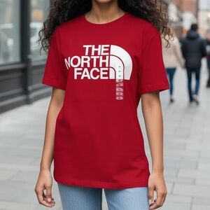 (NWT) The North Face Women’s Print Graphic Red Tee